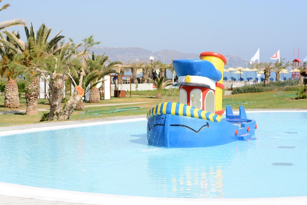 Santa Marina Beach Gazi Exteriör bild