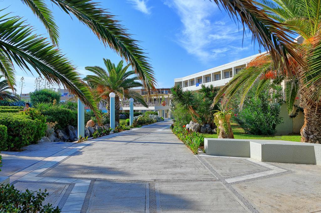 Santa Marina Beach Gazi Exteriör bild