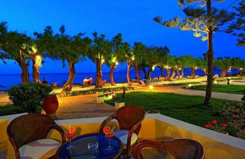 Santa Marina Beach Gazi Exteriör bild